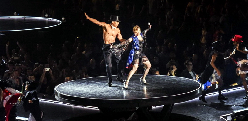 [Update: Madonna wanted a $20,000 dagger fan] The Rebel Heart Tour Stage by Stufish