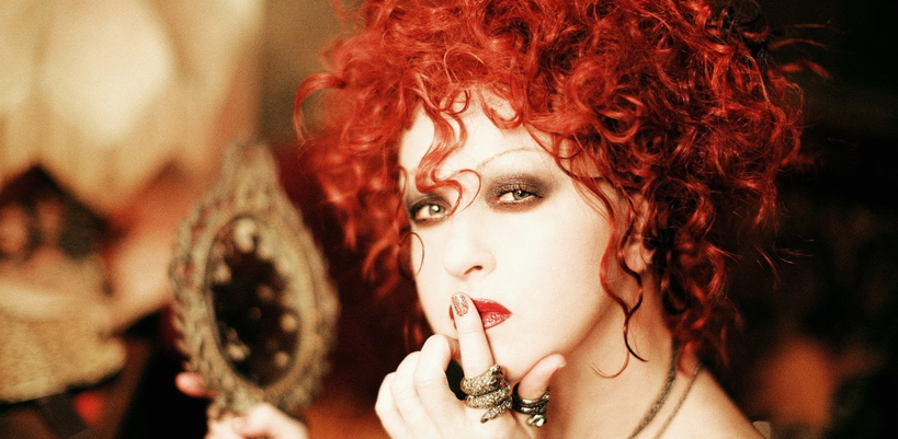 Cyndi Lauper: Madonna and I are like apples and oranges