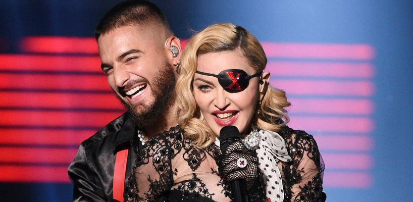 Madonna performs Medellín at the 2019 Billboard Music Awards [Full Video]