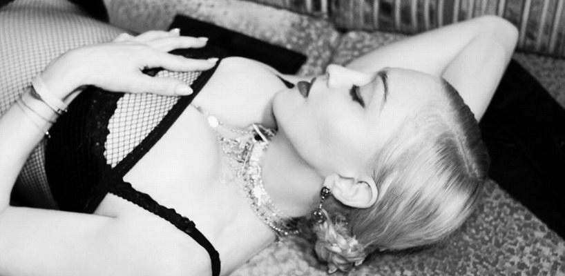 Madonna needs $300,000 for the “Faz Gostoso” video