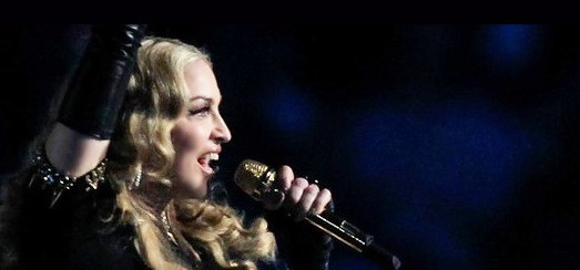 La performance de Madonna au Super Bowl [Show Intégral]