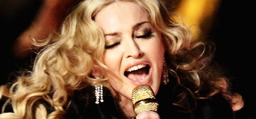 La performance de Madonna au Super Bowl [5 février 2012 – Photos HQ]