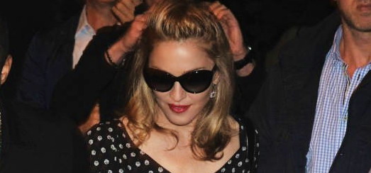 Madonna au restaurant Molto à Rome [10 juin 2012 – 25 photos HQ]