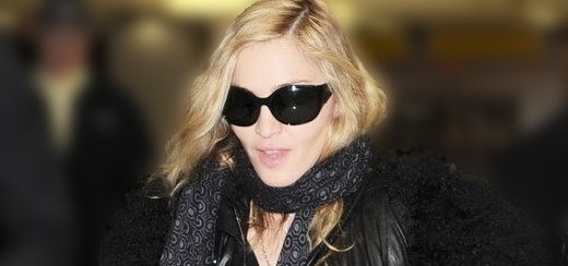 Madonna arrives at JFK airport, New York [21 October 2011 – HQ pictures]