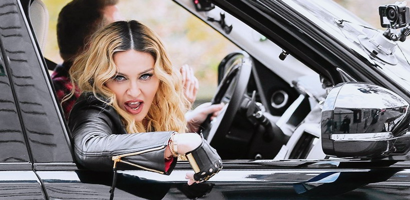 Madonna sur le tournage de l’émission « Carpool Karaoke » avec James Corden, New York [16 novembre 2016 – Photos & Video]