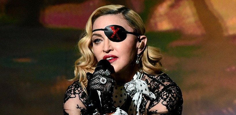 Madonna aux Billboard Music Awards [Sur scène et backstage]